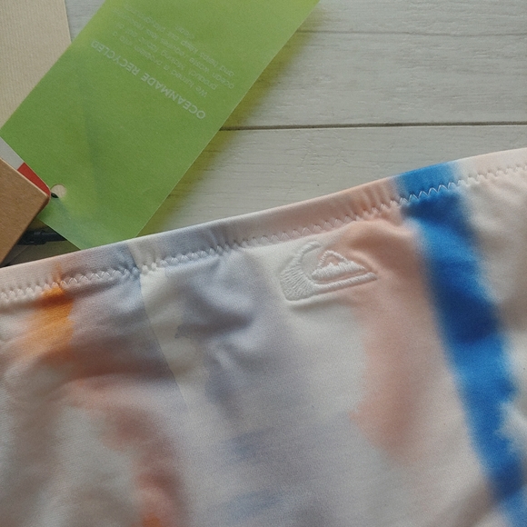 QUIKSILVER NEW Classic Cheeky Bikini Bottoms Marlin Tie-Dye Stripe - Picture 6 of 11